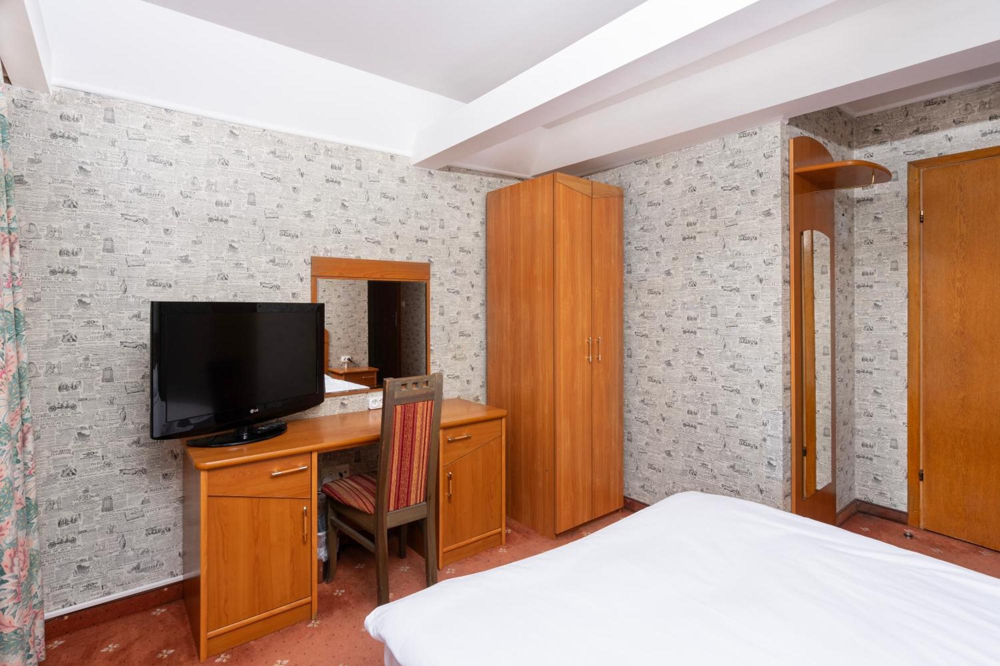 Hotel Victory Home Varşova Dış mekan fotoğraf